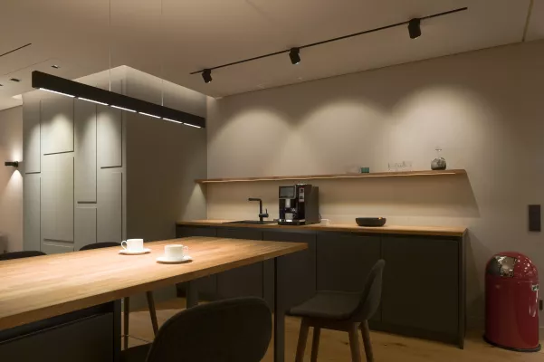 Bild: Schienensysteme: Flexibilität und Stil für jeden Raum