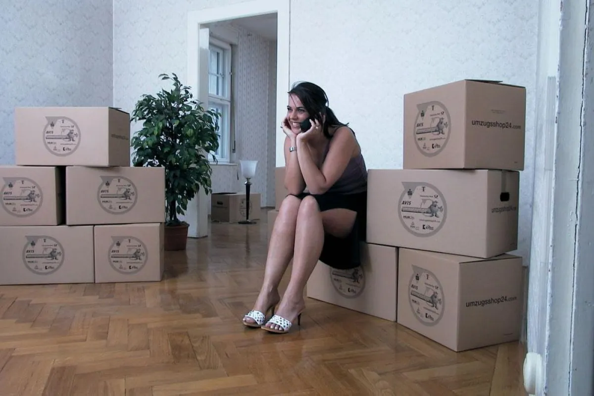 Damit der Umzug nicht in Stress ausartet, sollte er frühzeitig und exakt geplant werden. Foto: Ummelden.de