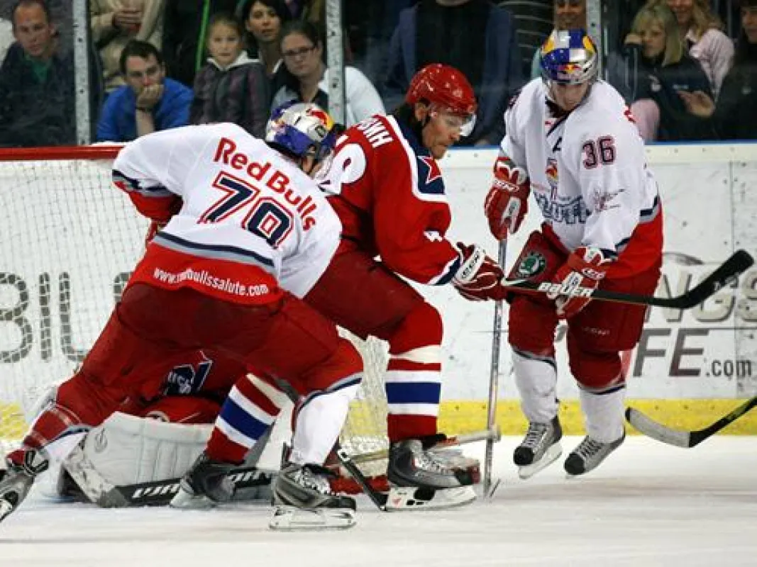 Neugeschaffenes Eishockeyturnier feiert Premiere in der 'Heimat der Eisbären'