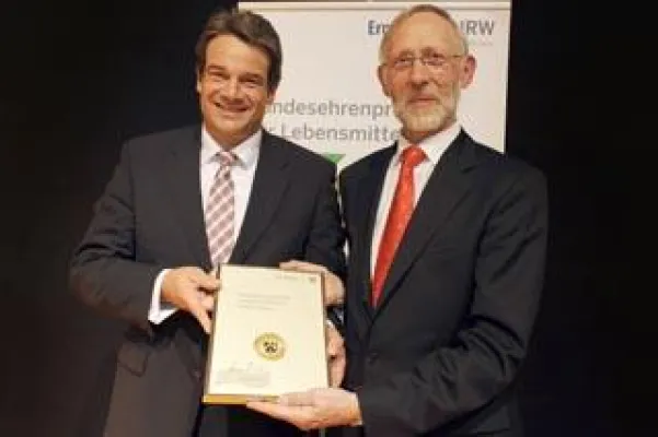 Bild: Ehre, wem Ehre gebührt - Teutoburger Ölmühle erhält erneut Landesehrenpreis für Lebensmittel NRW