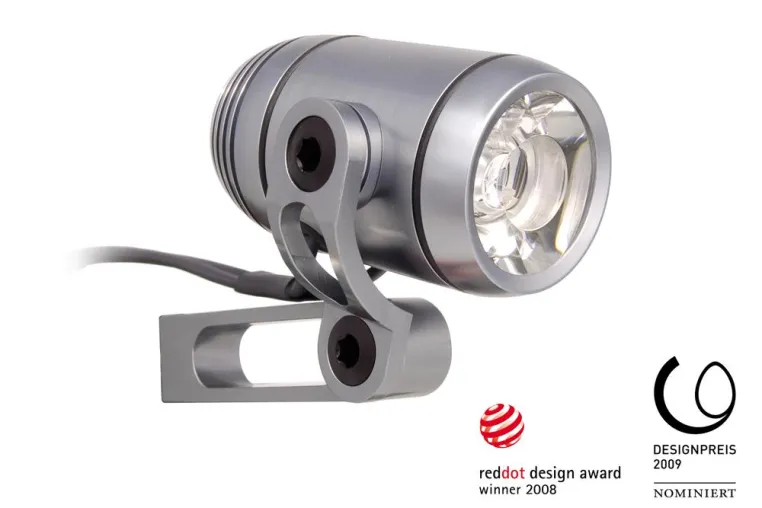 Revolutionäre Dynamolampe der Firma Supernova für den Designpreis der Bundesrepublik Deutschland '09 nominiert Bild: Revolutionäre Dynamolampe der Firma Supernova für den Designpreis der Bundesrepublik Deutschland '09 nominiert