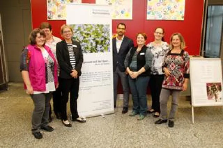 Hilfestellungen und Anregungen rund um das Thema Demenz Bild: Hilfestellungen und Anregungen rund um das Thema Demenz