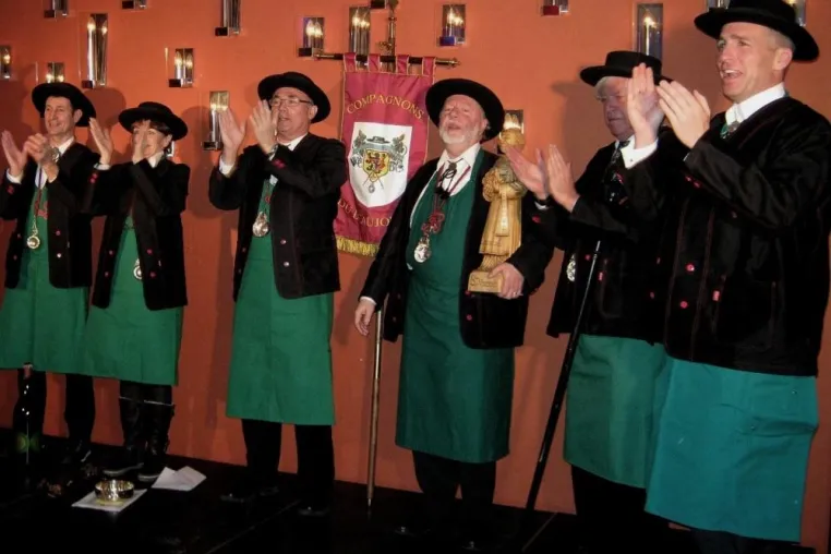 Bild: Französische Lebensart: Die Compagnons du Beaujolais im Mercure Hotel München City Center
