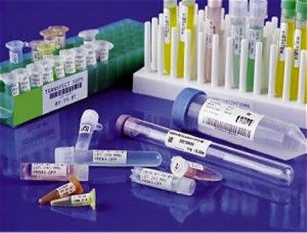 Bild: Laboretiketten für Probenröhrchen, Objektträger und Mikrotiterplatten