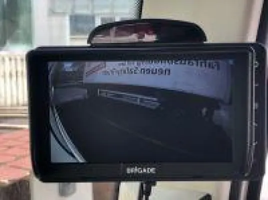 Bild: Abbiegeassistenten in allen LKWs und Bussen