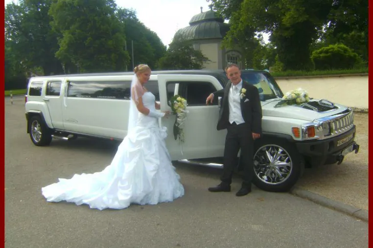 Bild: Hochzeitslimousine und Brautauto: Die Trends für 2014