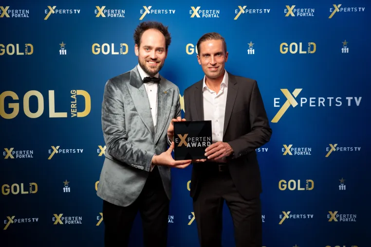 Bild: Matthias Nabegger erhält Experten Award für mentale Gesundheit