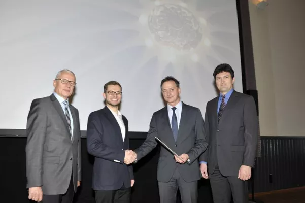 Techniker2Bachelor: Erster Absolvent des Programms an der TU Clausthal verabschiedet Bild: Techniker2Bachelor: Erster Absolvent des Programms an der TU Clausthal verabschiedet