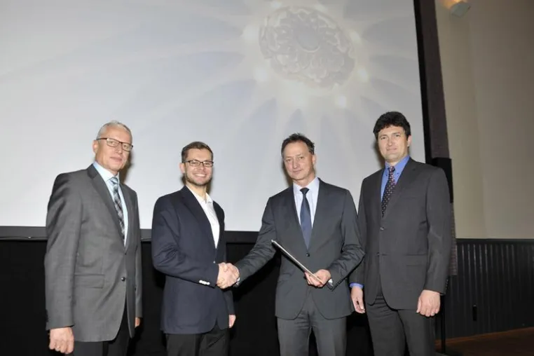 Techniker2Bachelor: Erster Absolvent des Programms an der TU Clausthal verabschiedet Bild: Techniker2Bachelor: Erster Absolvent des Programms an der TU Clausthal verabschiedet