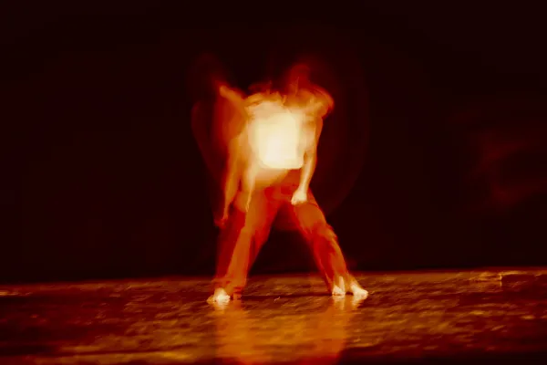 Bild: Wenn der Körper spricht: Widerstand in Bewegung