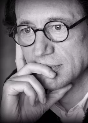 Bild: Fermín Vázquez in Mailand | Zweiter Vortrag der November Conferences in Mailand