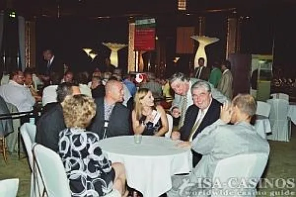 Bild: Poker Spieler stürmten die Spielbank Baden-Baden