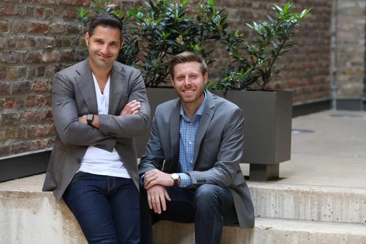 Die beiden Gründer Ayk Odabasyan und Christian Groebe haben das Ziel, mobile Trends mitzugestalten.