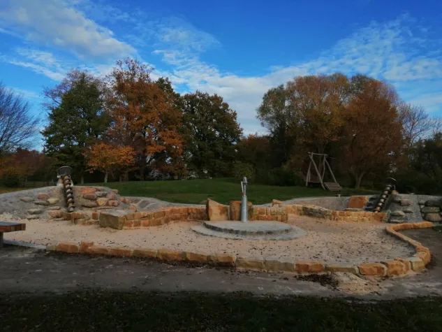 Bild: Wasserspielplatz im Luckauer LAGA-Park eröffnet - Feierlichkeiten auf Frühjahr 2021 verschoben