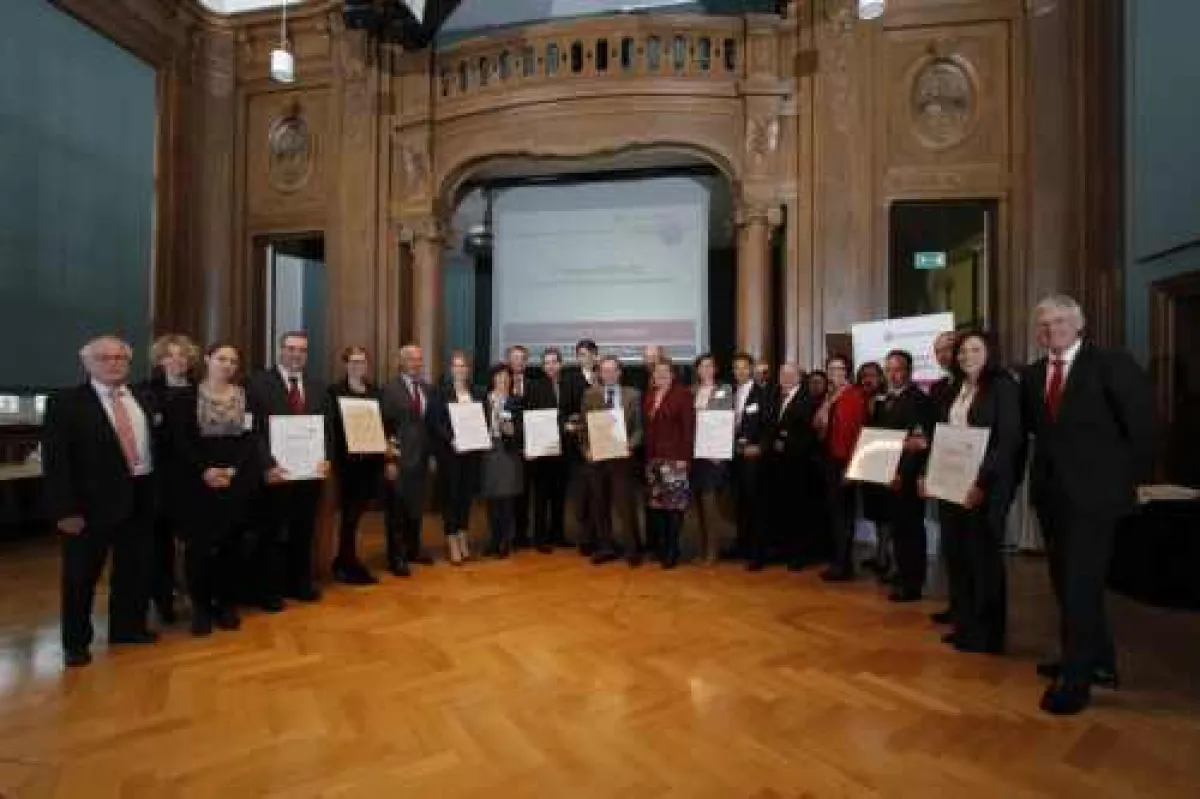 Die Preisträger im Bundeswirtschaftsministerium Berlin (Foto: berlin-event-foto.de)