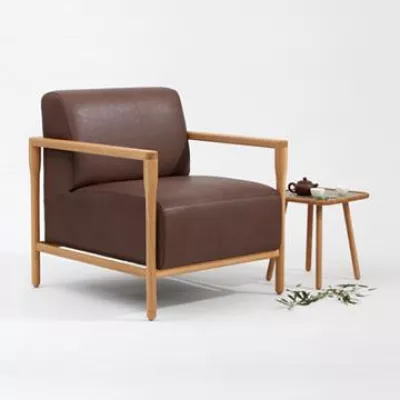 Bild: Sessel SOFT mit olivenblattgegerbtem Leder