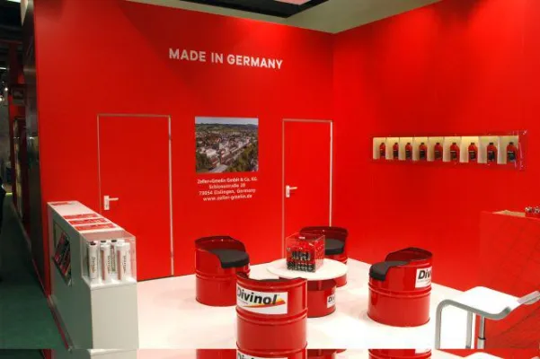 Bild: Schmierstoffe für Kfz und Werkstatt: Von A wie Achsfett bis Z wie Zeller + Gmelin