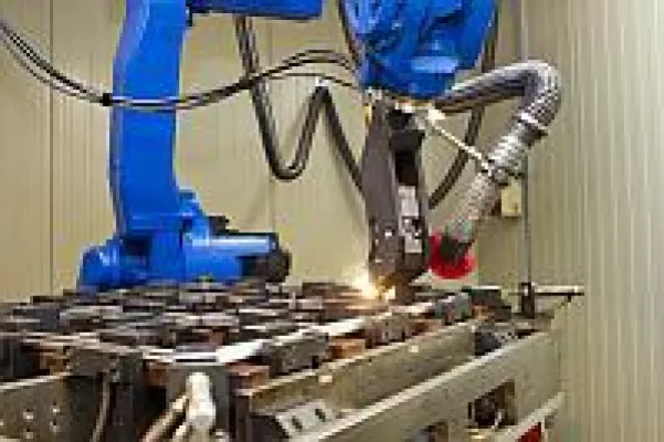 Bild: Seefried GmbH optimiert Produktion durch neue Laseranlage