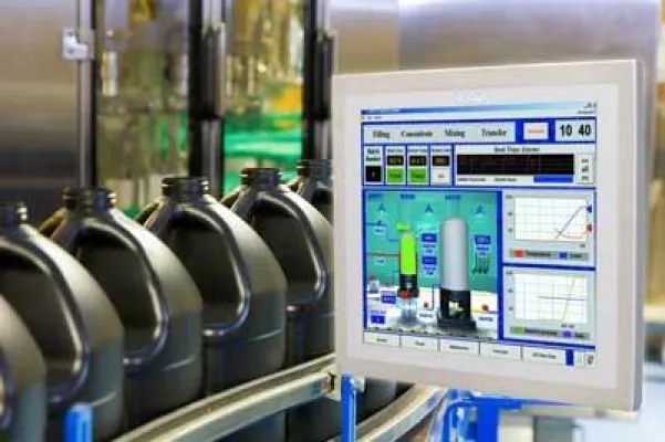 Bild: Neuer robuster Penta Giant D525 Industrie-PC mit signifikant gesteigerter Rechenleistung