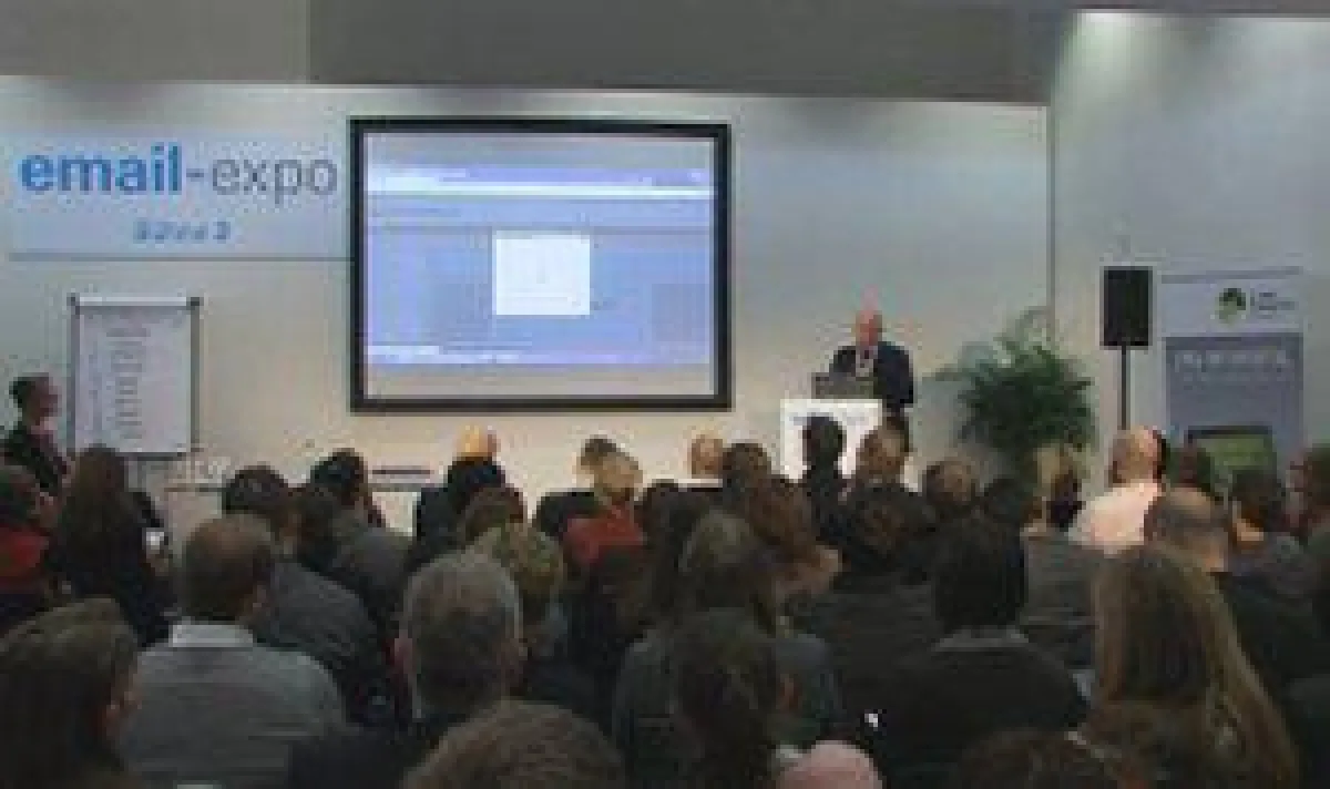 Live-Shootout der Versandsysteme auf der Bühne der Fachmesse Email-Expo