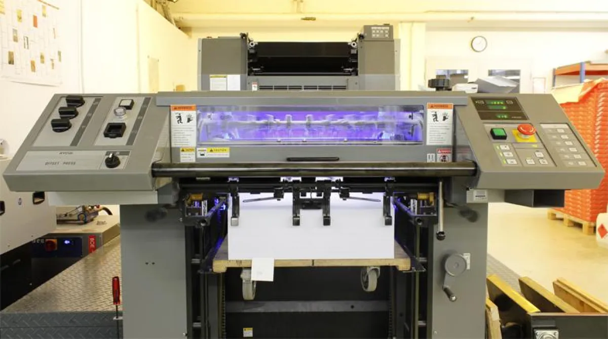 LED UV Offsetdruck im Einsatz