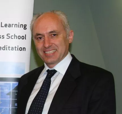 Bild: Open University Business School informiert über MBA- und Masterprogramme in München