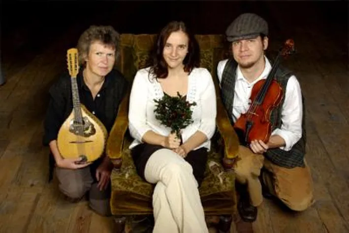 Bild: Weihnachtlicher Irish Folk - Dizzy Spell startet Winter-Tour durch Mitteldeutschland