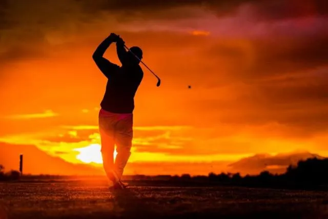 Arctic Open Midnight Sun Golf 2018 in Island: Golfen unter der Mitternachtssonne Bild: Arctic Open Midnight Sun Golf 2018 in Island: Golfen unter der Mitternachtssonne