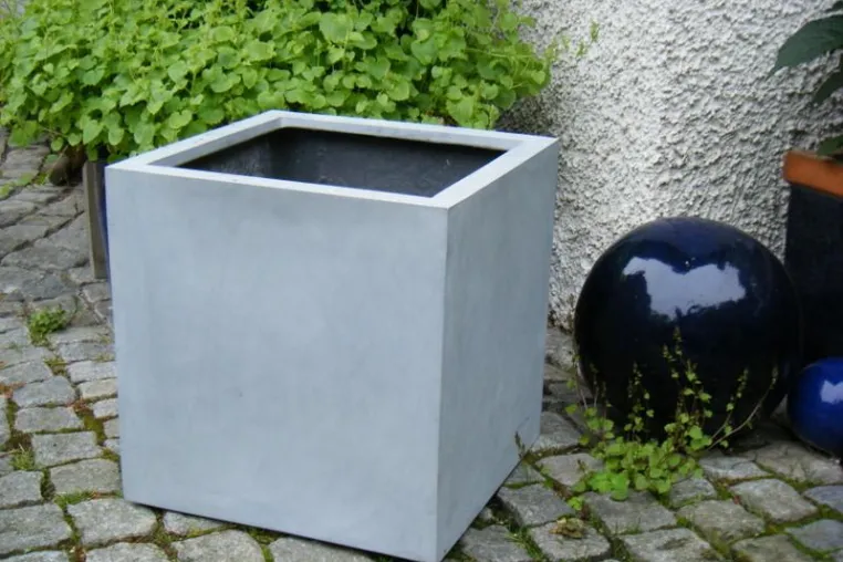 Bundes- und Landesgartenschauen mit Pflanzkübeln von Eastwest Bild: Bundes- und Landesgartenschauen mit Pflanzkübeln von Eastwest