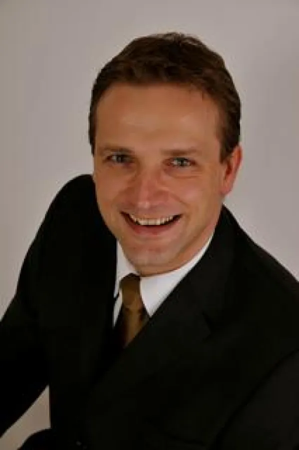 Dr. med. Holger Dewes