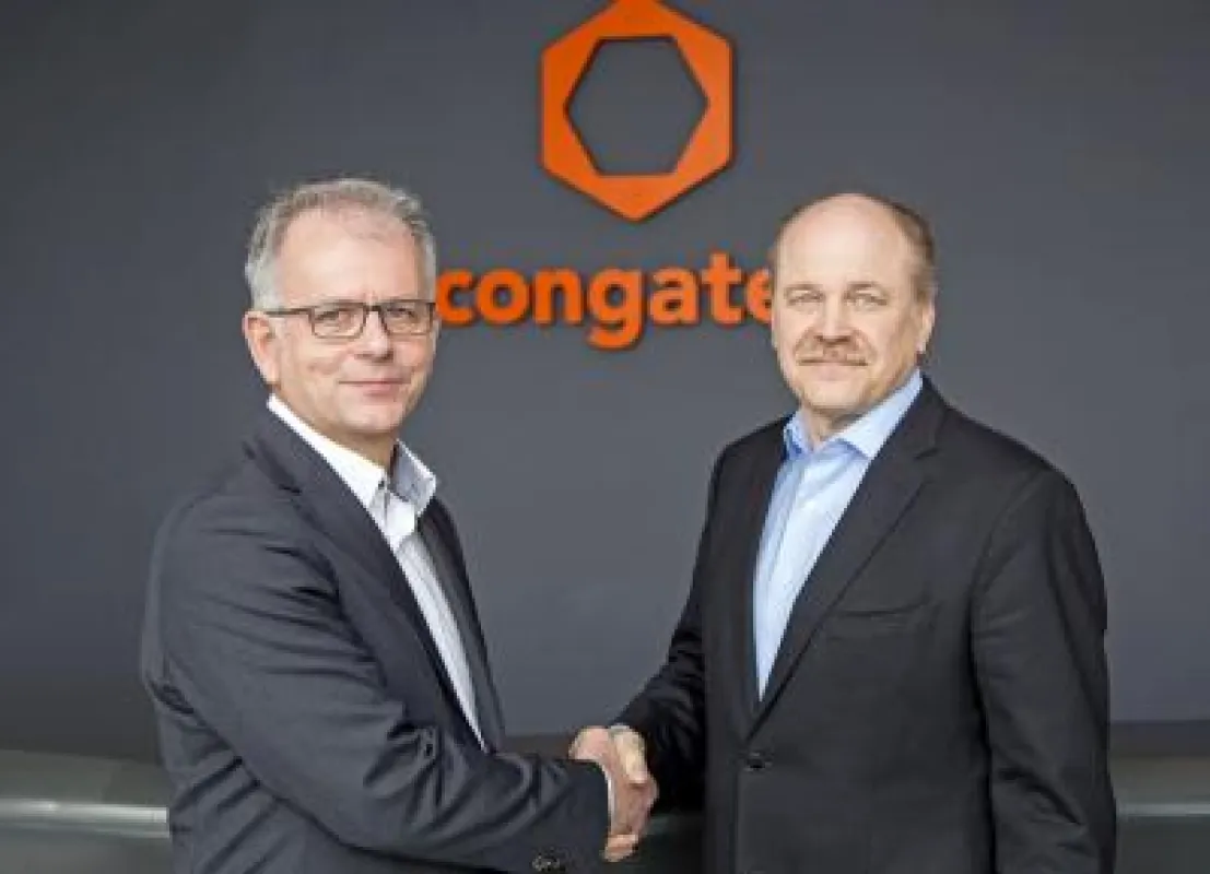 Jason Carlson (rechts), CEO congatec, und Gerd Lammers, Geschäftsführer Real-Time Systems, sind sich