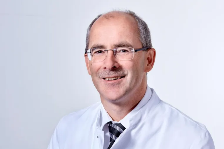 Krankenhaus Porz am Rhein: Prof. Dr. Johannes Strunk mit FOCUS-Gütesiegel ausgezeichnet Bild: Krankenhaus Porz am Rhein: Prof. Dr. Johannes Strunk mit FOCUS-Gütesiegel ausgezeichnet