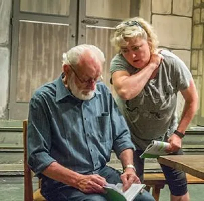 Bild: Wer den Dorffrieden stört...