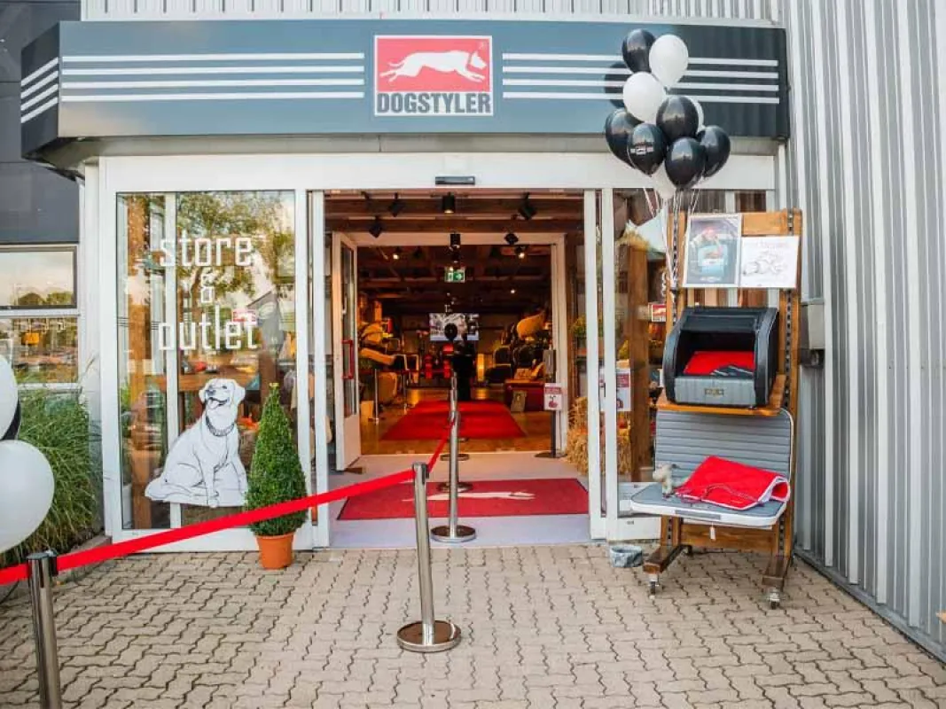 Startklar zur Eröffnung - DOGSTYLER(R) Paderborn