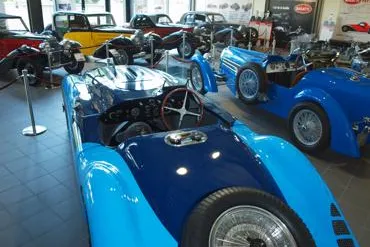 Bild: Französische Meilensteine des Automobil-Designs in Altlussheim