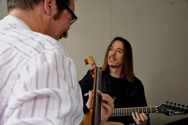 Bild: Anmeldeschluss an der Münchner Berufsfachschule für Rock, Pop und Jazz