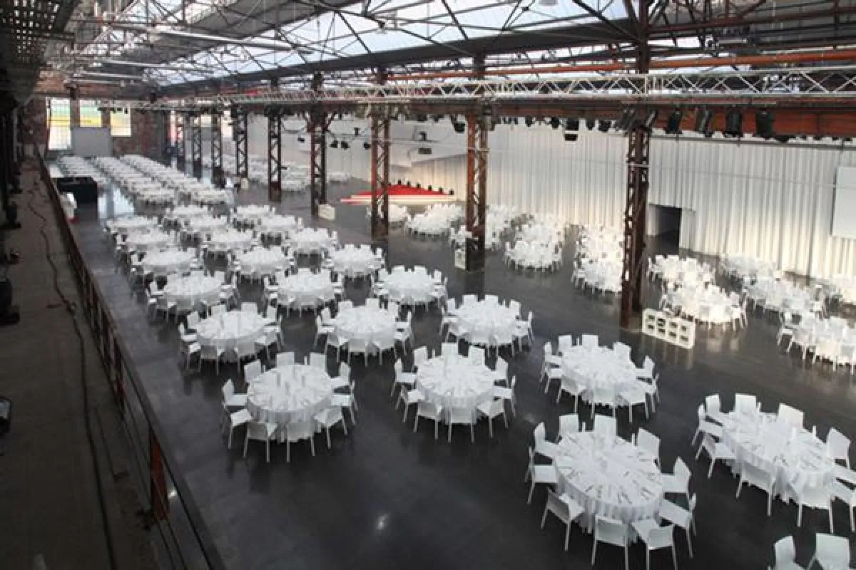Sales-Kick-Off in den Alten Schmiedehallen Düsseldorf (Foto: Party Rent, frei zur Veröffentlichung b