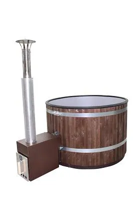 Bild: Badefässer ermöglichen das Baden in der freien Natur zu jeder Jahreszeit