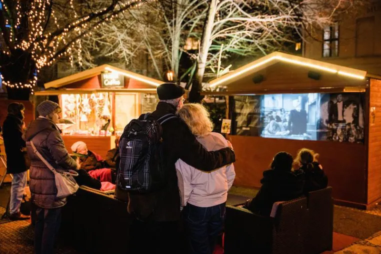 Bild: Feuerzangenbowle mit Heinz Rühmann: Das 4. Winter-Film-Fest im Nikolaiviertel startet am 17. November