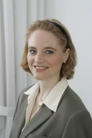 Bild: Multitasking-Job als „Unternehmer-Versteherin“ - Portrait der Anwältin und Mediatorin Dr. Alexandra Henkel