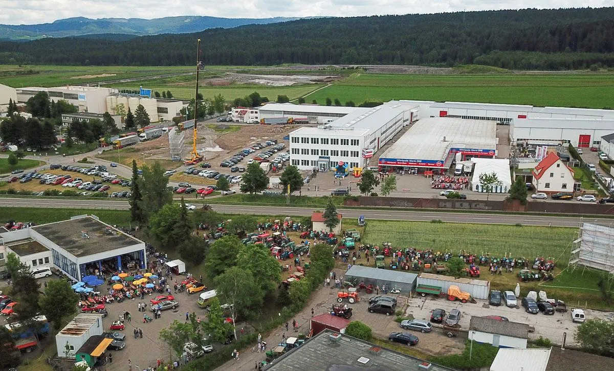 Blick aus der Vogelperspektive: Beim Sommerfest von Whirlpools World war einiges los.