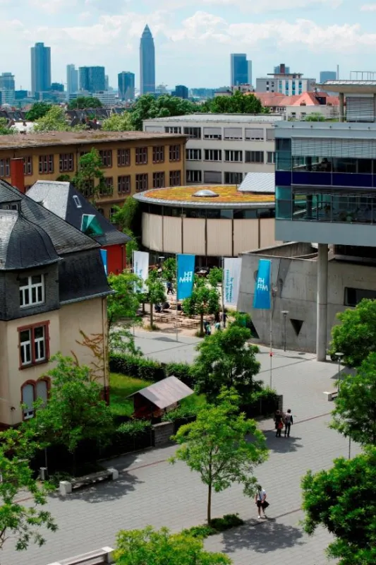 Wahl einer Präsidentin/eines Präsidenten an der FH Frankfurt am Main. Quelle: FH FFM