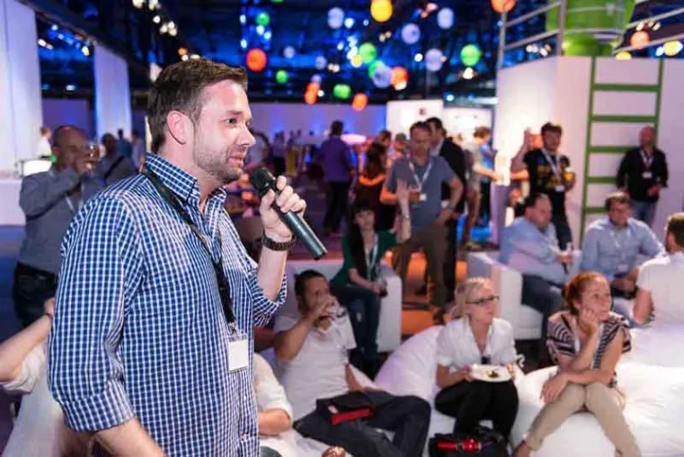 Google Creative Sandbox Berlin – insglück konzipiert Format für Expertenforum zu Kreativität im Internet Bild: Google Creative Sandbox Berlin – insglück konzipiert Format für Expertenforum zu Kreativität im Internet
