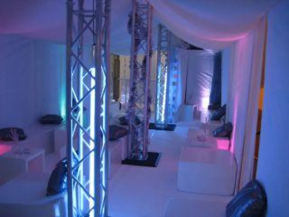 Weihnachtsfeier mal anders - mit der Ice-Lounge von CoL