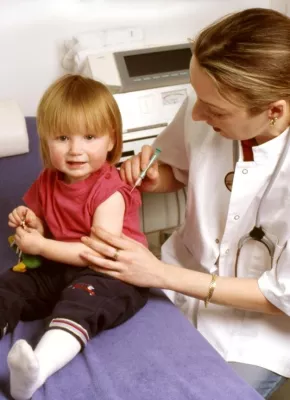 Bild: Impfungen schützen und können Leben retten -Eine der größten Errungenschaften der Medizin