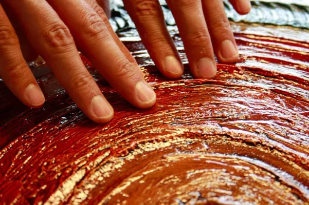 Bild: Auch Hände können sehen: Kunst für alle beim Blinden- und Sehbehindertenverein Hamburg