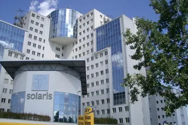 Die B2B Technologies Chemnitz GmbH wartet mit modernisierten Geschäftsräumen im Chemnitzer Solaris-Turm auf Bild: Die B2B Technologies Chemnitz GmbH wartet mit modernisierten Geschäftsräumen im Chemnitzer Solaris-Turm auf