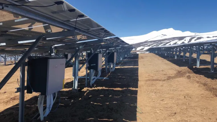 Bild: Wechselrichter der nächsten Generation für 5 MW Solarpark in der Türkei