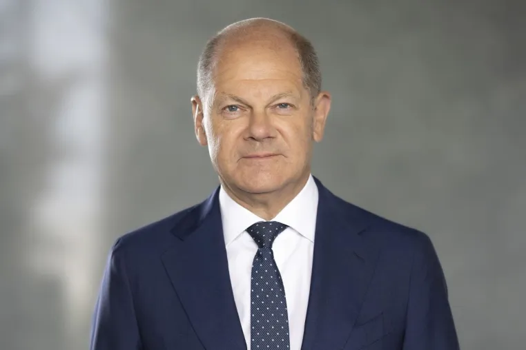 Bundeskanzler Olaf Scholz: "Wir können dabei helfen, dass es die Verlagsbranche nicht noch schwerer hat." Bild: Bundeskanzler Olaf Scholz: "Wir können dabei helfen, dass es die Verlagsbranche nicht noch schwerer hat."