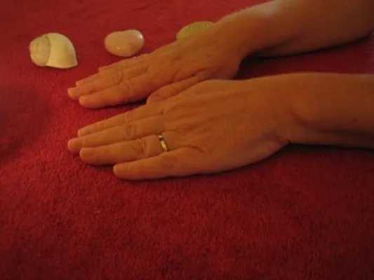 Bild: Ohne Guru, mit Zucchinisuppe - Reiki zwischen Tradition und familiärer Atmosphäre